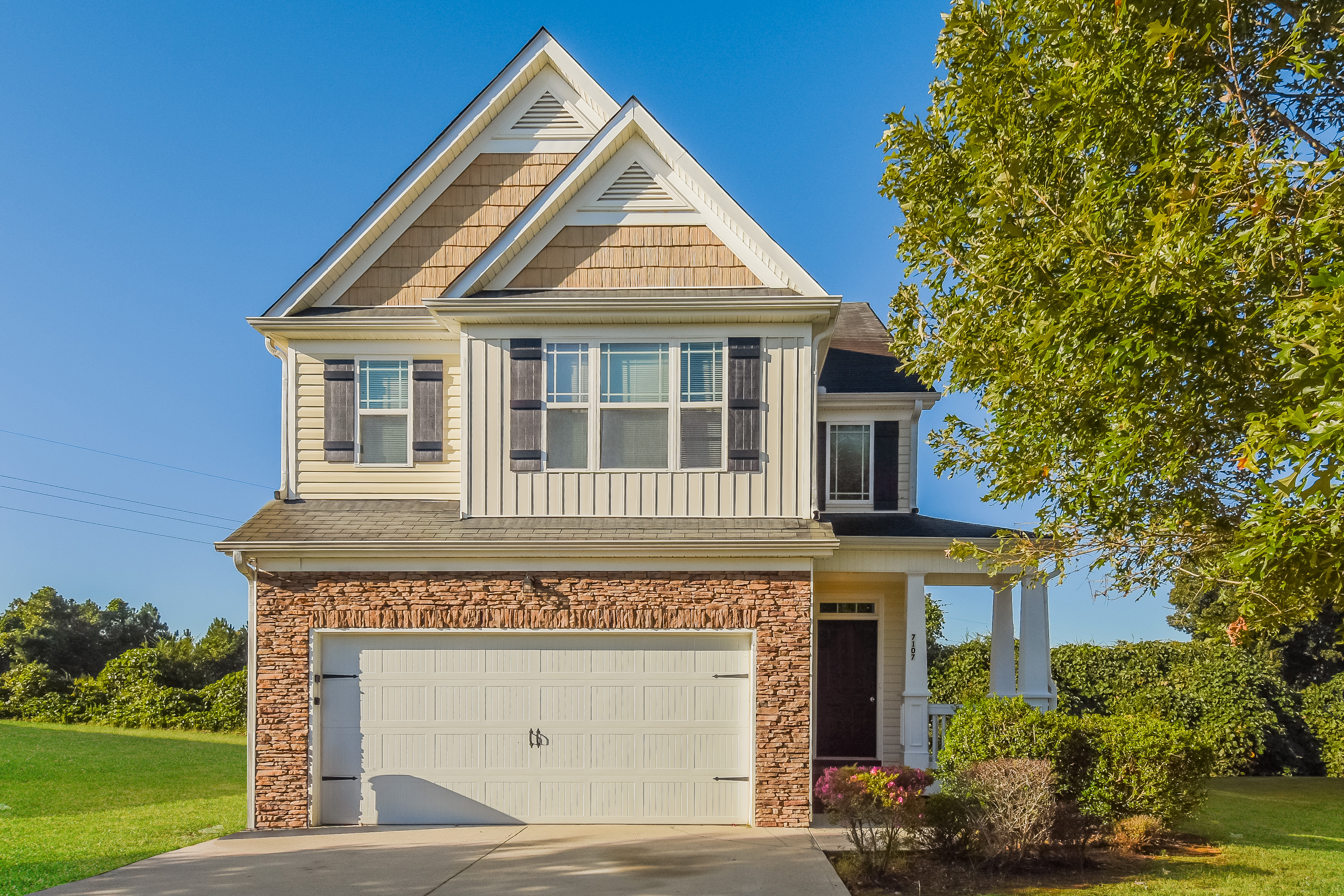 7107 Creeksong Dr Douglasville, GA 30134